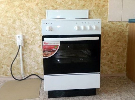 Установка электрической плиты в Находке от Мастер24 — монтаж под ключ, цена от 1547 руб