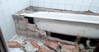 Демонтаж ванны в Находке от Мастер24 — быстро, недорого, вывоз старой ванны от 1032 руб.